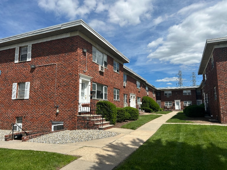 Building Photo - 14 Passaic Ave