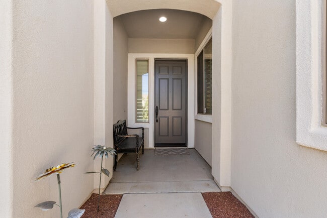 Building Photo - 40378 Corte San Carlos