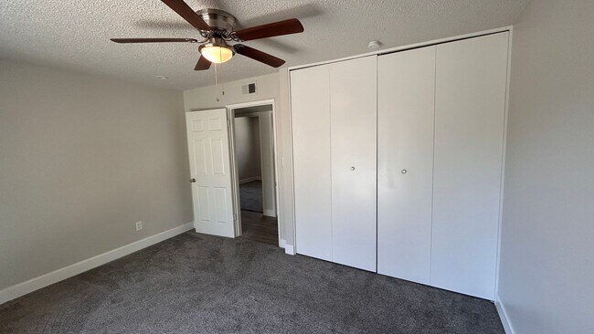 Building Photo - 2960 Cabrillo Dr