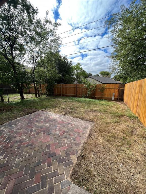 Building Photo - 10604 Lanshire Dr