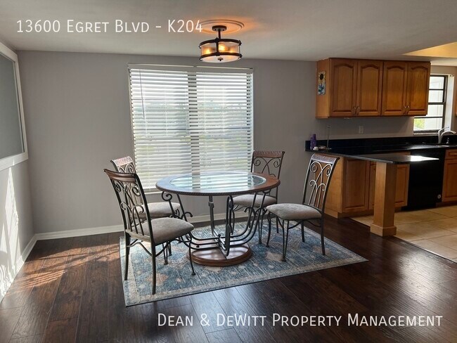 Building Photo - 13600 Egret Blvd