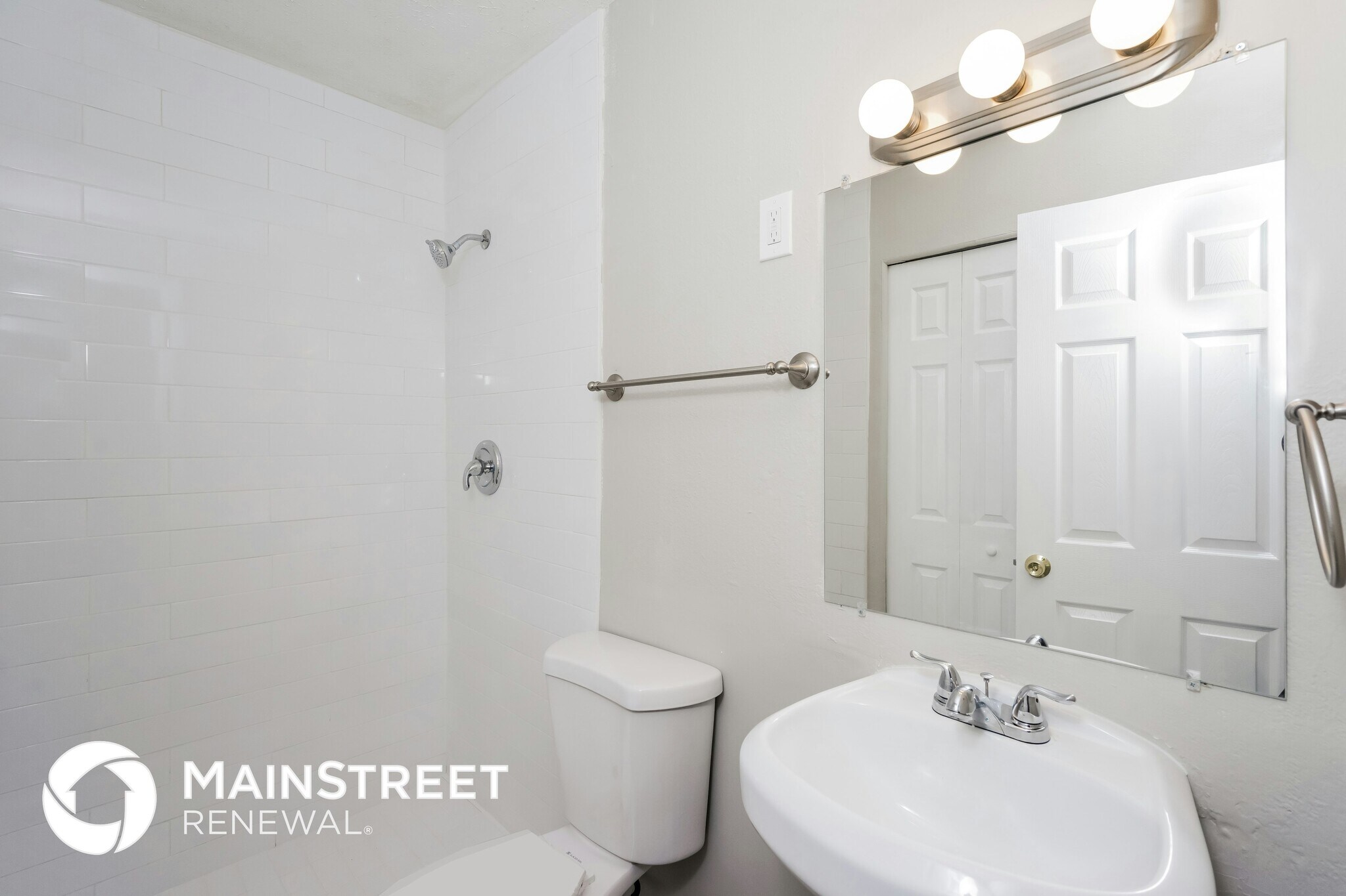 Building Photo - 6506 Maravian Dr