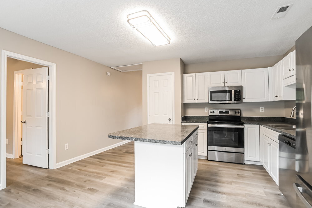 Building Photo - 941 Milkwood Ln