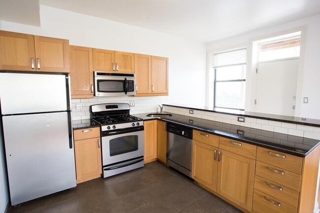 Floorplan - 5355-5361 S. Cottage Grove Avenue