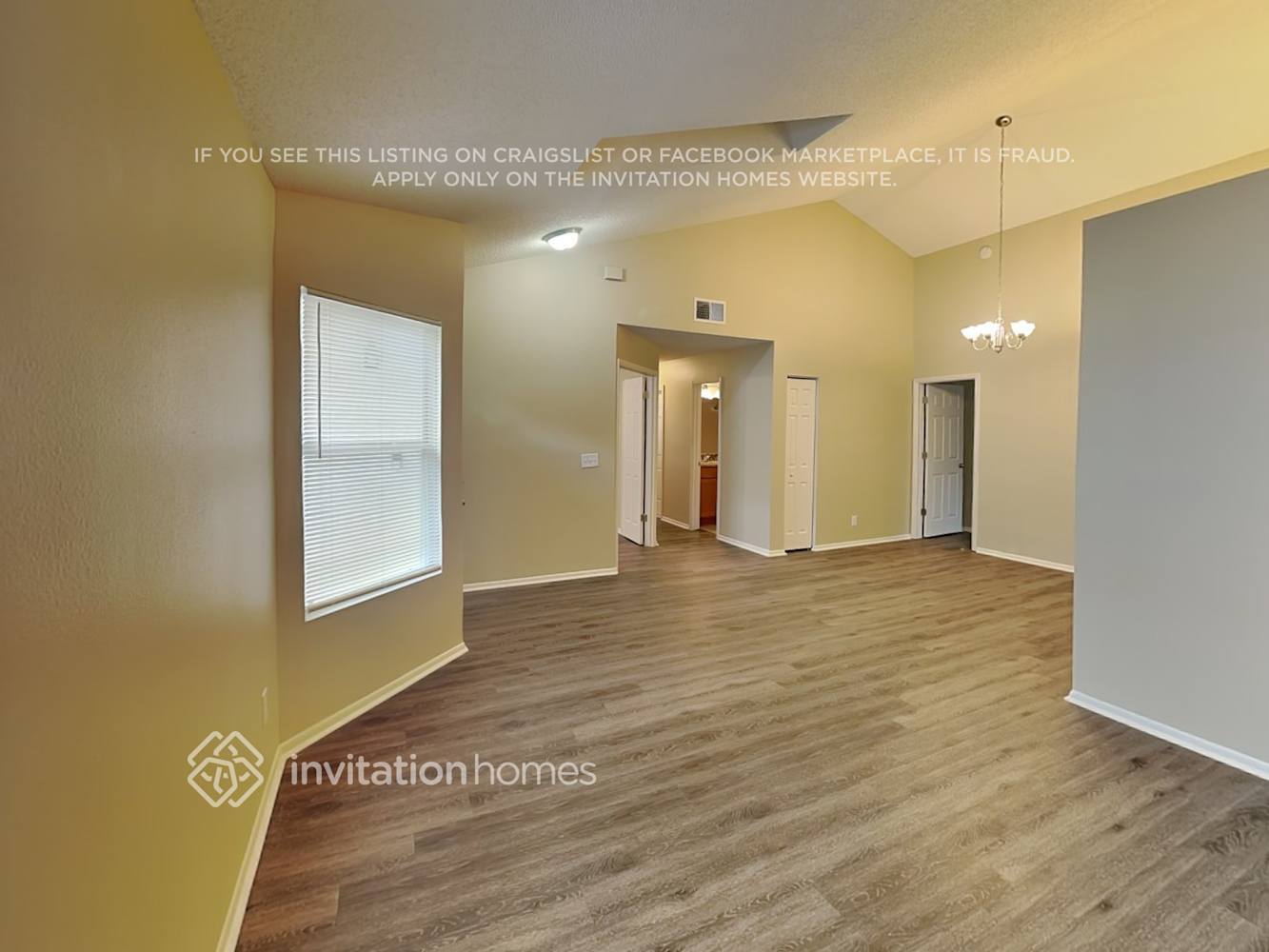 Building Photo - 176 Edgewater Cir