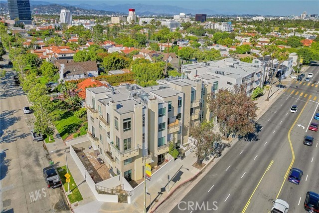 Building Photo - 5525 W Olympic Blvd