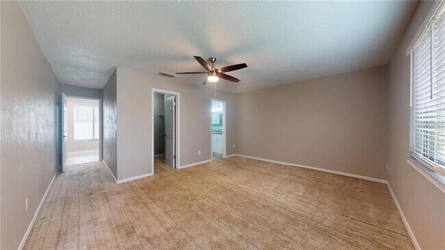 Building Photo - 202 Pine Cone Trail