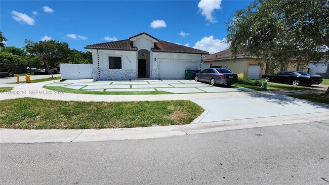 Building Photo - 10752 SW 228th Terrace