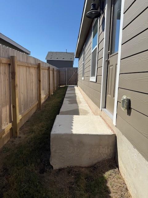 Building Photo - 216 Sormonne Lp