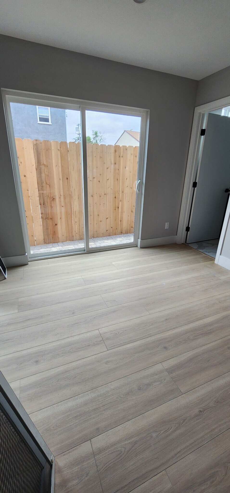 Building Photo - 5725 Klump Ave