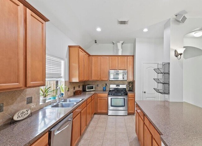 Building Photo - 31030 Imperial Walk Ln