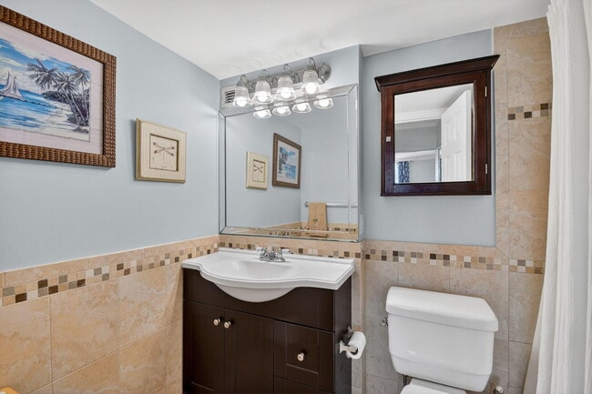 Building Photo - 3450 S Ocean Blvd