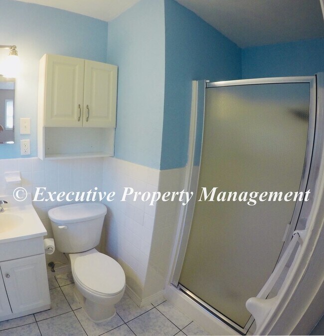 Building Photo - 908 Deorsam Dr