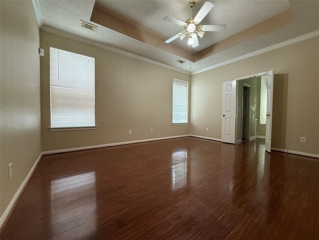 Building Photo - 13815 Pickford Knolls Dr