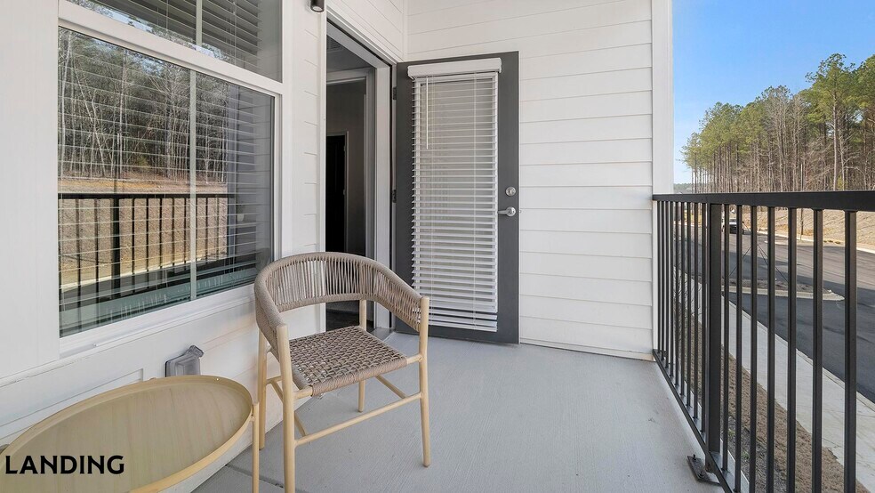 Building Photo - 2800 Milan Ct