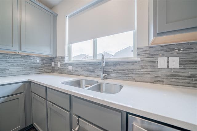 Building Photo - 1304 Coyote Ridge