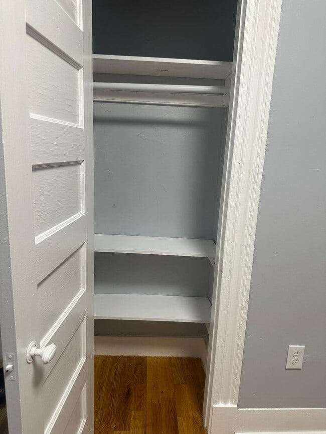 Building Photo - 159 Grafton St