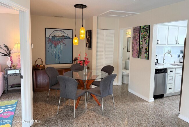 Building Photo - 1350 Atlantic St