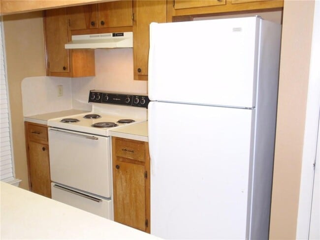 Building Photo - 3404 Blumie St