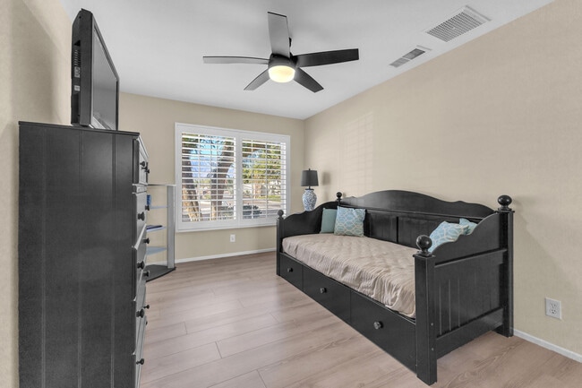 Building Photo - 170 Vía Tramonto