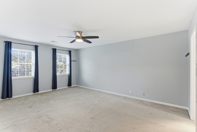 Building Photo - 10012 Double Tree Rd