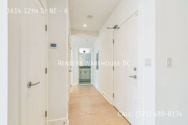 Building Photo - 3614 12th St NE