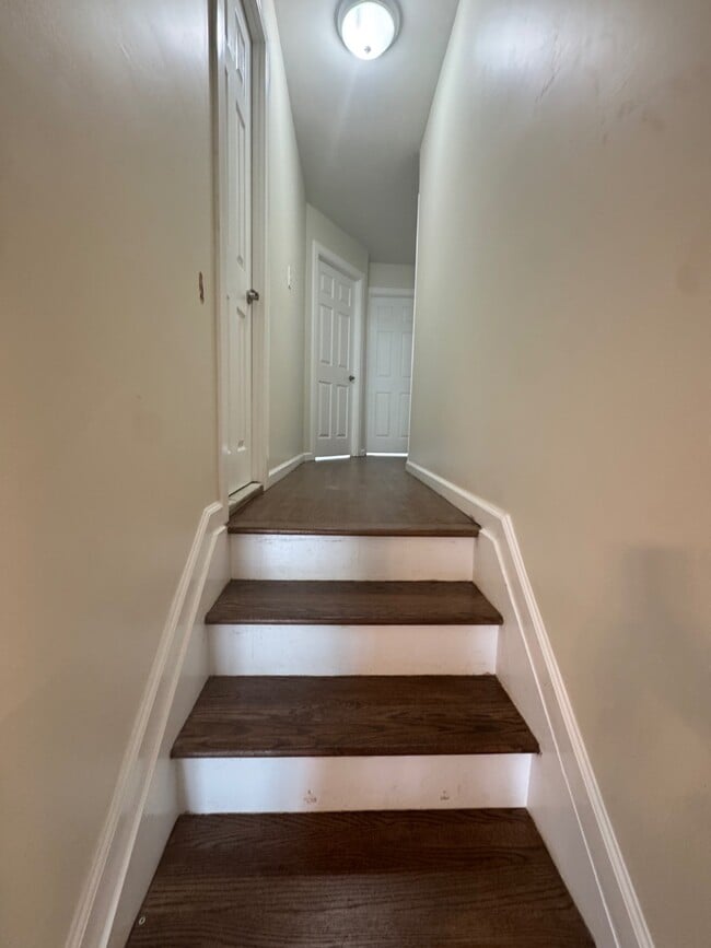 Building Photo - 8748-8723 23rd Ave