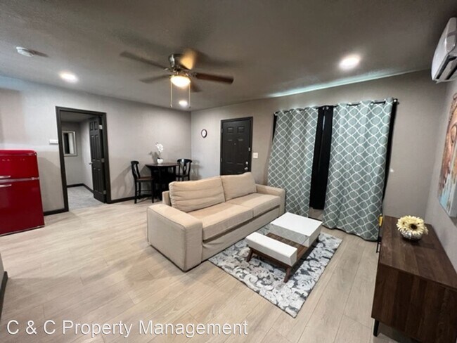 Building Photo - 1 br, 1 bath House - 224 N. Maple Ave