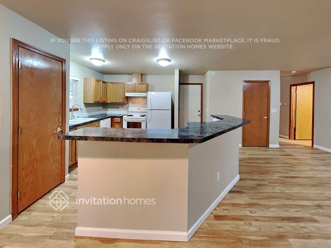 Building Photo - 12714 159th St E