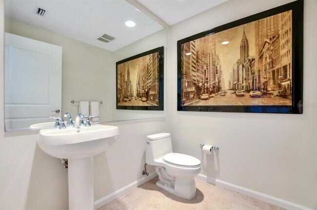 Building Photo - 5823 Bowen Daniel Dr