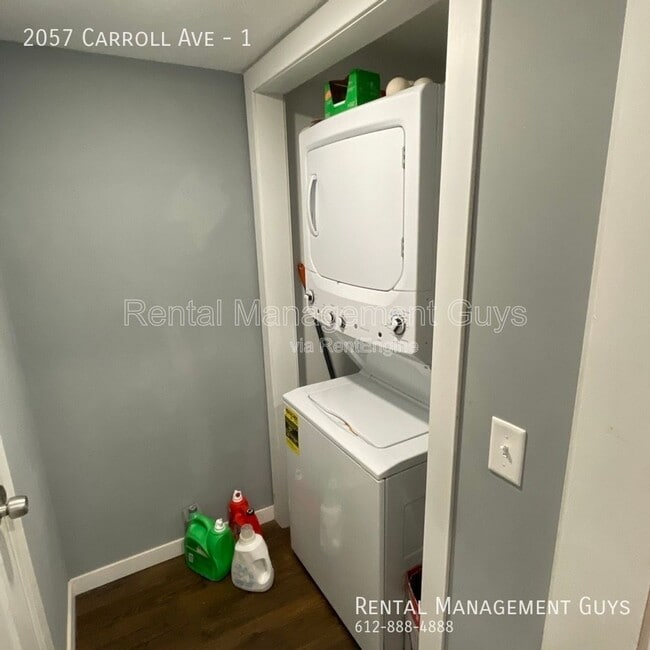 Building Photo - 2057 Carroll Ave