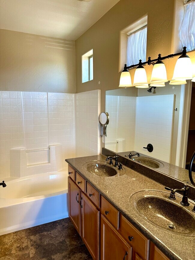 Building Photo - Stunning Rancho Del Ray double story overlooking community park.