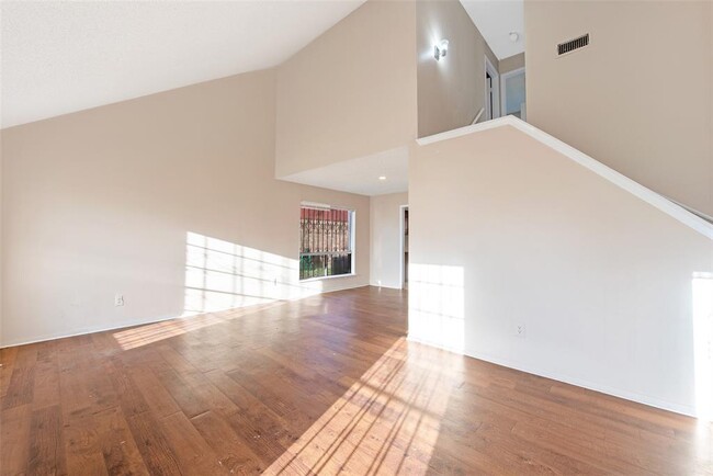 Building Photo - 11326 Lovebird Ln