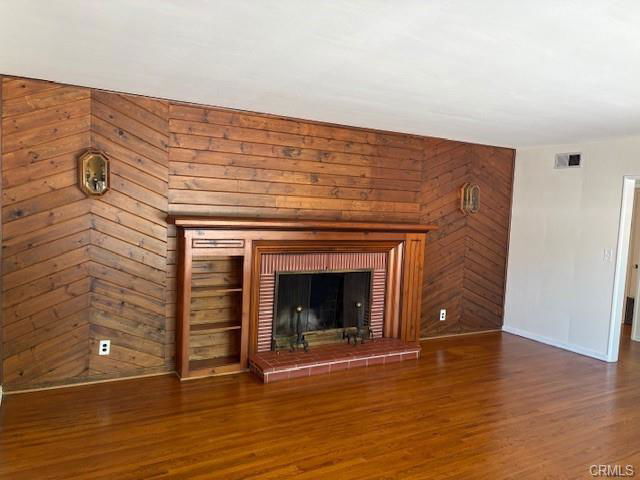 Building Photo - 22354 Burbank Blvd