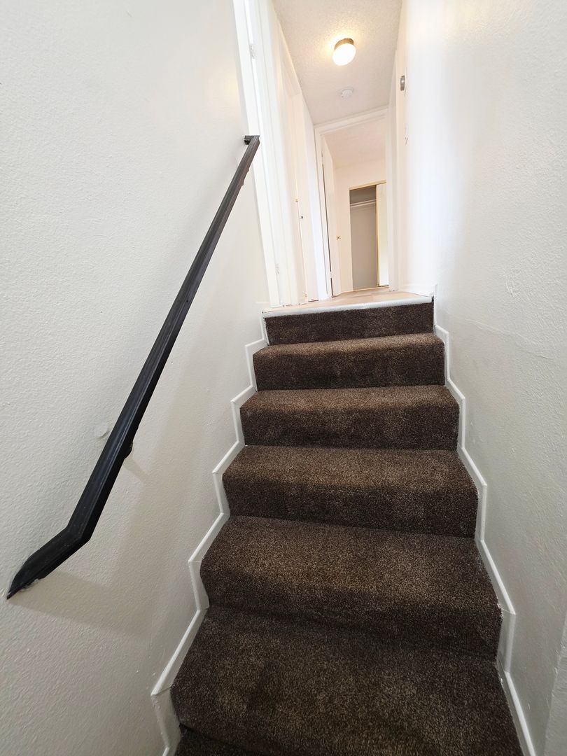 Building Photo - 1144-15-8 Rosedale Ave