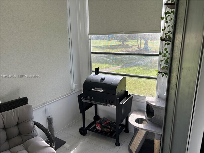 Building Photo - 8310 Sands Point Blvd