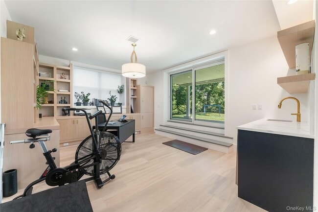 Building Photo - 49 Fayette Rd