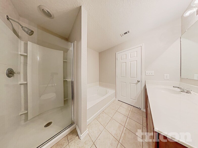 Building Photo - 11815 Wildcat Cove
