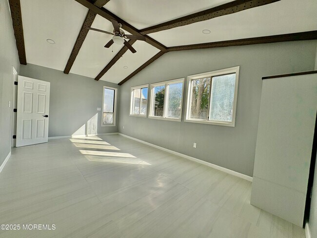 Building Photo - 1712 Binnacle Rd