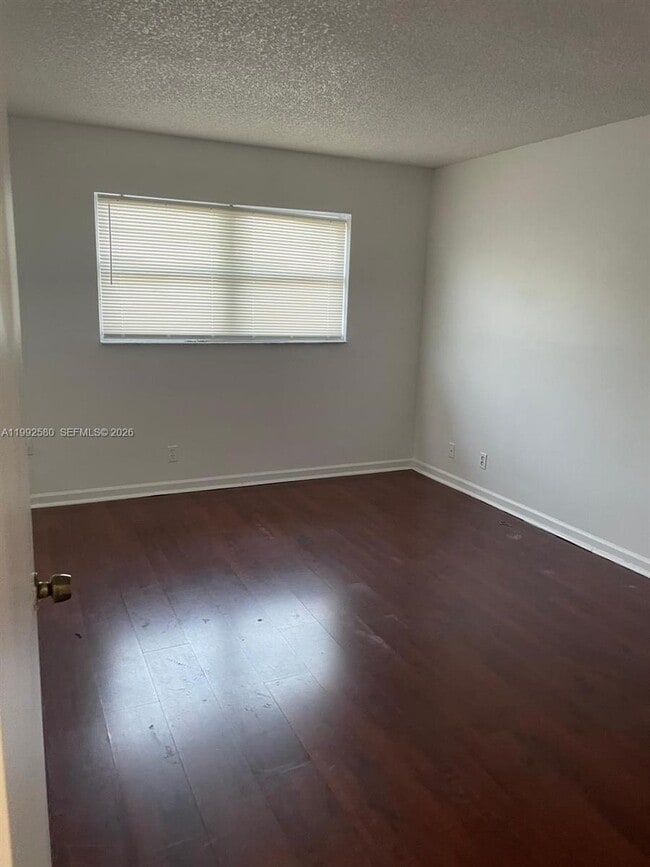 Building Photo - 222 SW 1st St