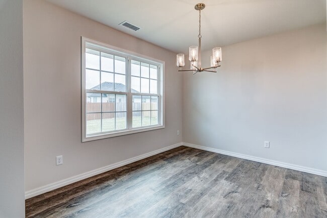 Building Photo - Beautiful, brand-new, 3-bedroom, 2-bath home in Nixa with a 3-car garage.