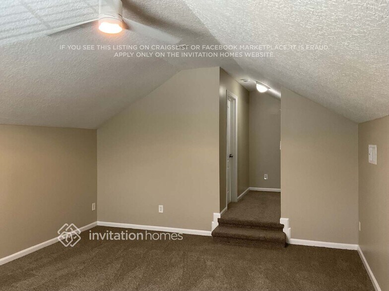 Building Photo - 8551 Crooked Tree Dr