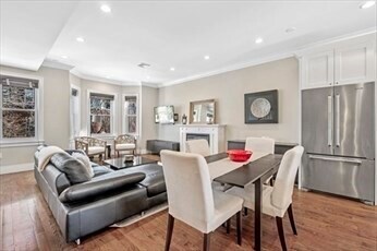 Building Photo - 355 K St