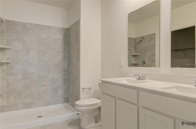 Building Photo - 1496 Brentwood Dr