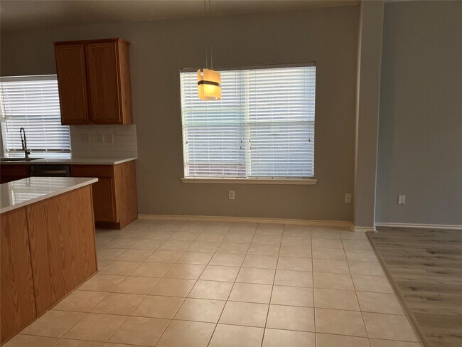 Building Photo - 3402 Pebble Beach Ln