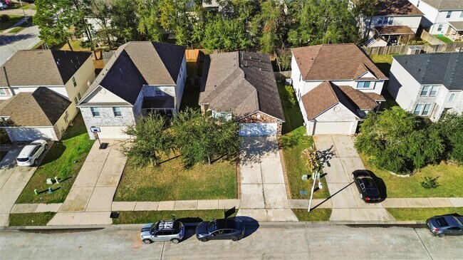 Building Photo - 16882 Blackberry Lily Ln