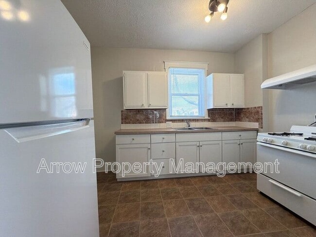 Building Photo - 2068 S 18th St