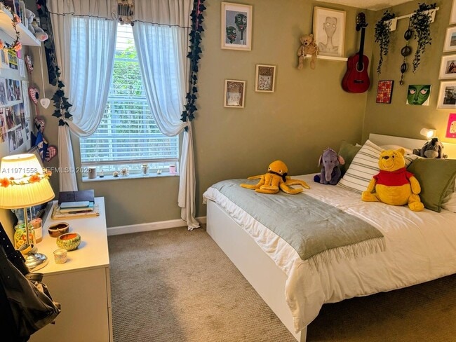 Building Photo - 834 Verona Lake Dr