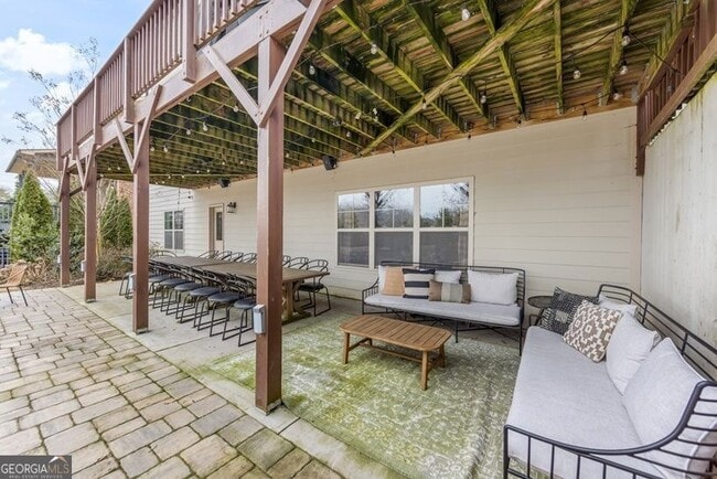 Building Photo - 2422 Brewer Way