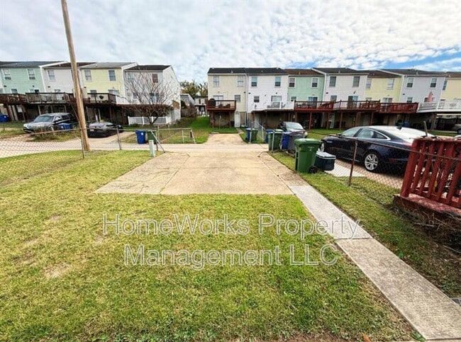 Building Photo - 2517 South Paca St